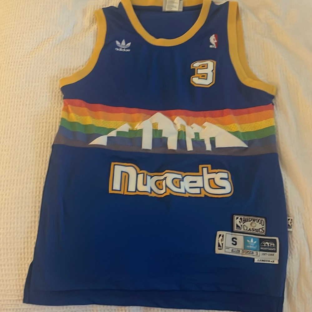 Allen Iverson throw back nuggets jersey